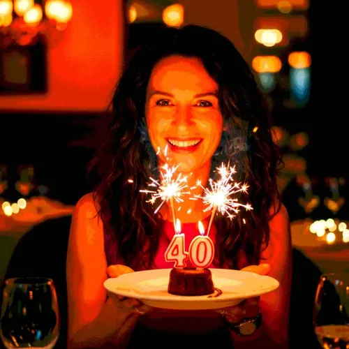 The Ultimate List Of 40th Birthday Gifts For Women That'll Kick Off Her Forties Right