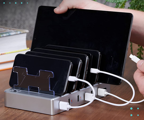 6-Port Tech Docking Station