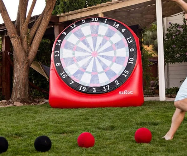 Giant Kick Darts