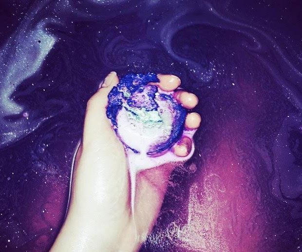 Galaxy Bath Bomb