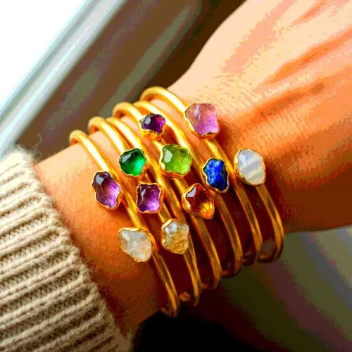 36 Sparkly Birthstone Gifts That She'll Cherish For A Lifetime