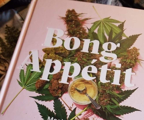 Bong Appétit: Mastering the Art of Cooking with Weed