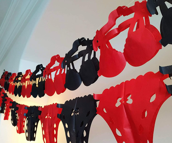Bra and Panties Streamer Set