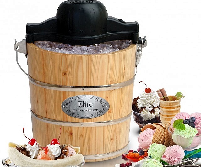 Old Fashioned Bucket Ice Cream Maker
