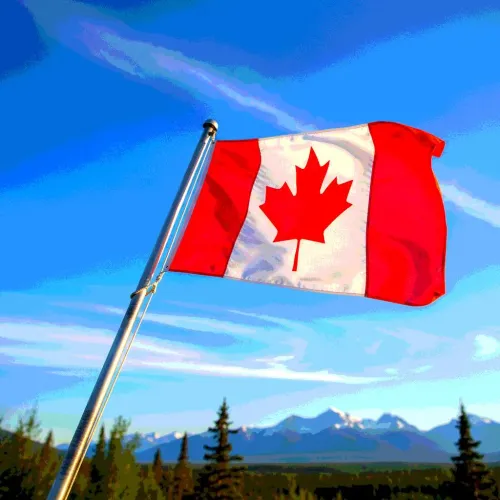 53 Top-Notch Canadian Gifts Sweeter Than A Can Of Maple Syrup, Eh