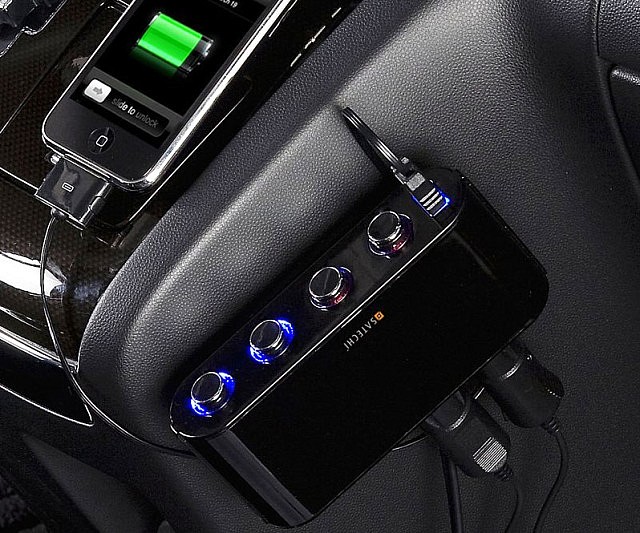 Car Electrical Socket Hub