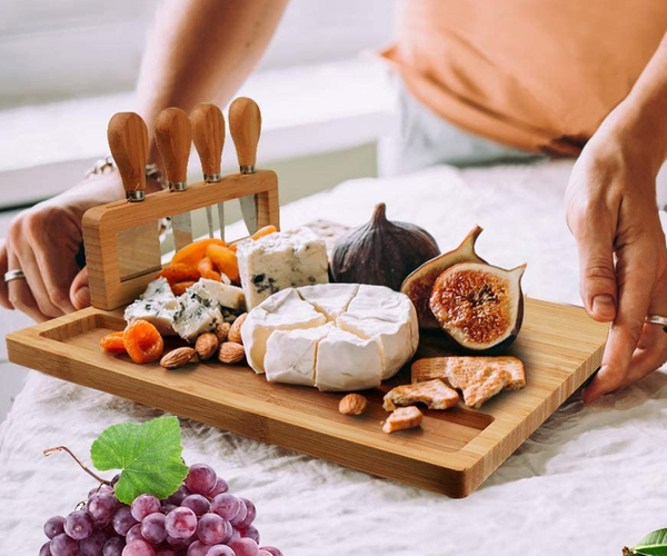 Charcuterie Board and Cheese Knife Set
