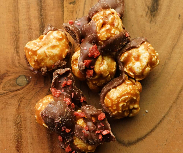 Chocolate Bacon Crunch Caramel Popcorn