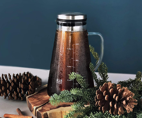 Cold Brew and Iced Tea Maker