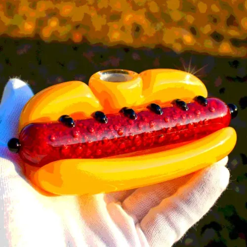 33 Cool Smoking Pipes That Are Dank, Decorative And Too Cool For School