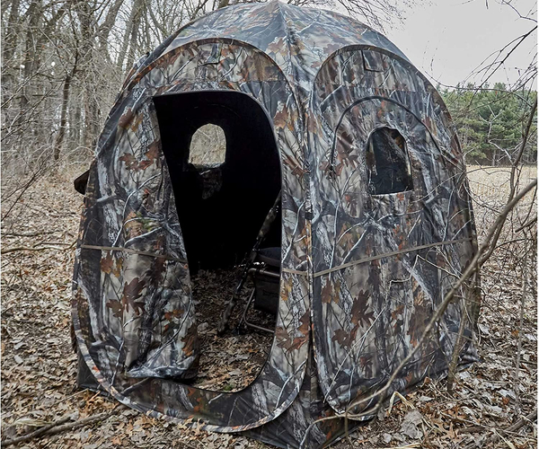 Deluxe Camo Blind Tent