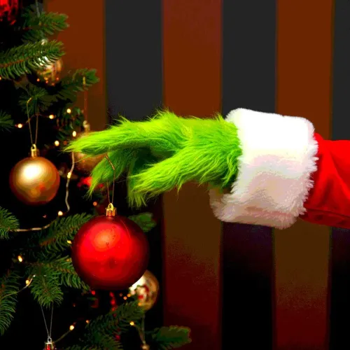 37 Extremely Funny Christmas Decorations That'll Deck Your Halls With LOLs