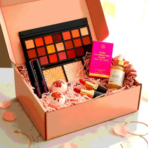 88 Subscription Boxes For Women That Will Surprise & Delight Her