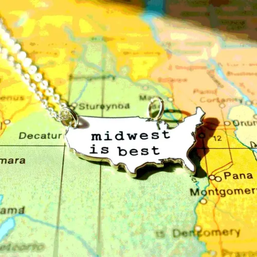 Ope! 34 Really Nice Gifts For Midwesterners That Are Simply The Best Ever Don'tcha Know