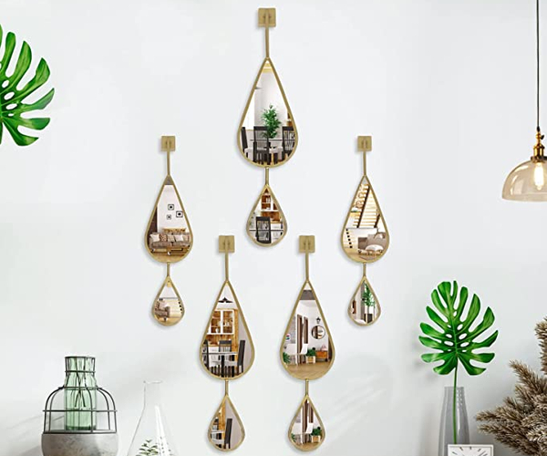 Hanging Teardrop MIrror