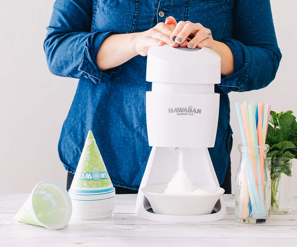 Hawaiian Shaved Ice Snow Cone Machine