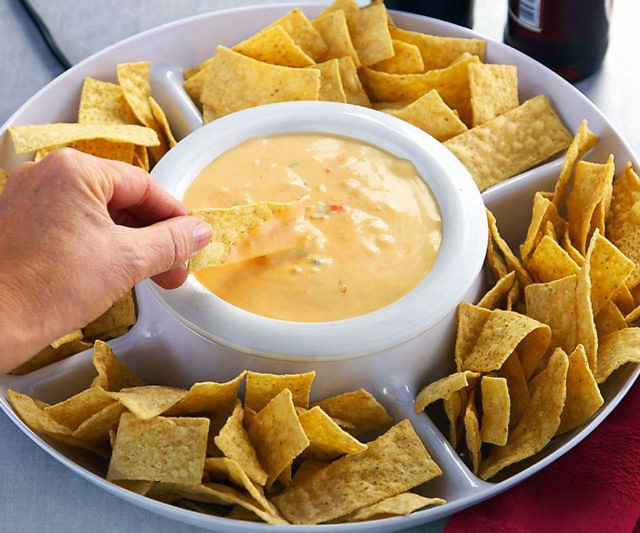 Heated Chip And Dip Tray