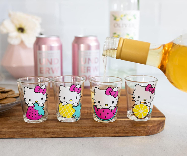 Hello Kitty Shot Glass Set