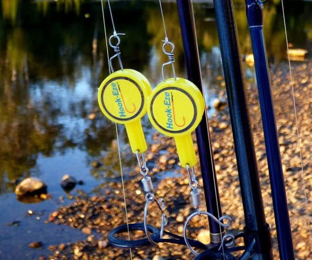 Hook-Eze Fishing Knot Tying Tool