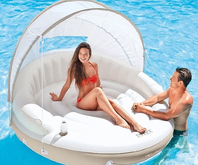 Inflatable Canopy Island