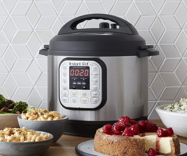 Instant Pot Duo 7-in-1 Electric Pressure Cooker