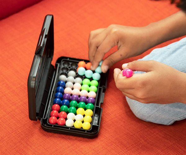 Kanoodle Magnetic Brain Twisting Game