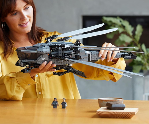 LEGO Icons Dune Atreides Royal Ornithopter
