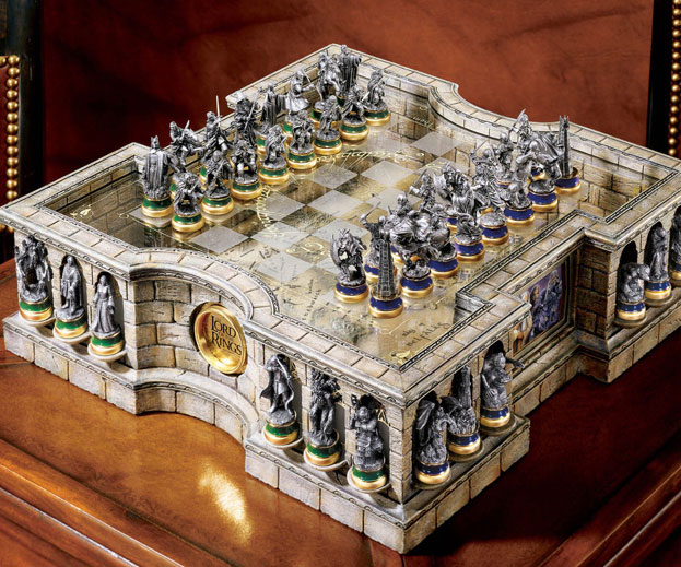 Lord Of The Rings Chess Set