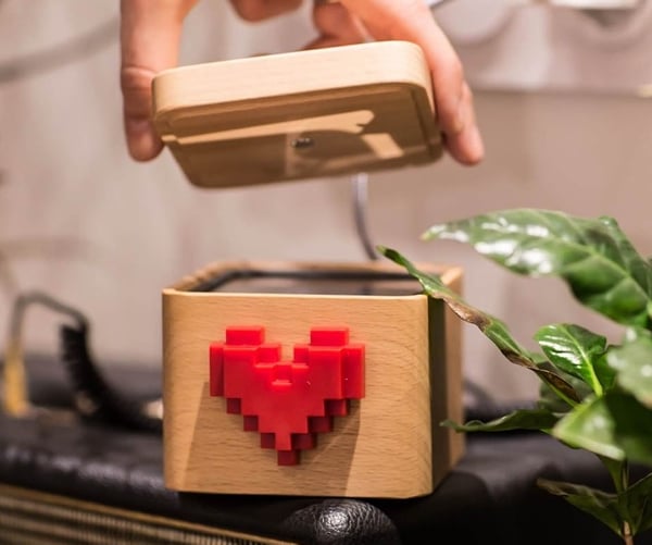 Lovebox Messenger Box