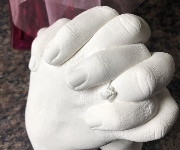 Luna Bean Keepsake Hands Casting Kit