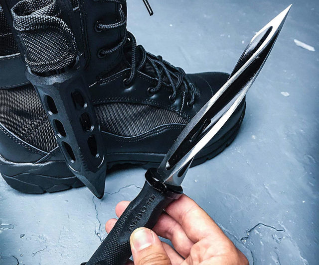 Cyclone Boot Knife