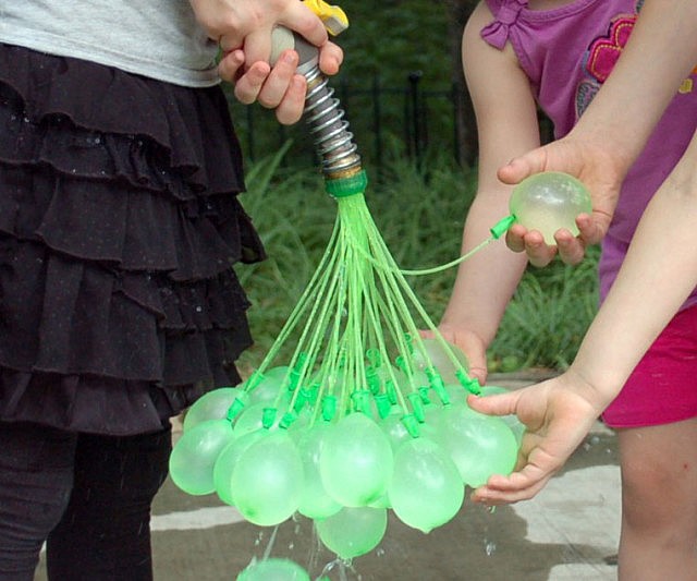 Mass Water Balloon Loader