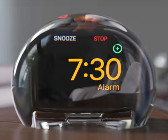 NightWatch Magnifying Clock Dock