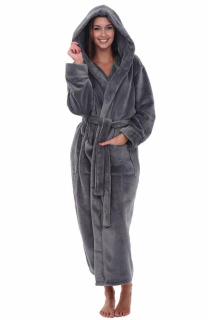 Plush Fleece Luxury Bathrobe