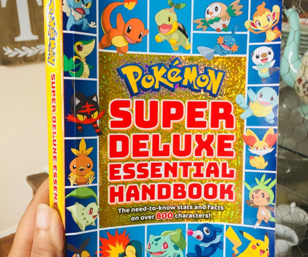 Pokemon Super Deluxe Essential Handbook