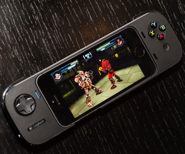 iPhone Gaming Controller