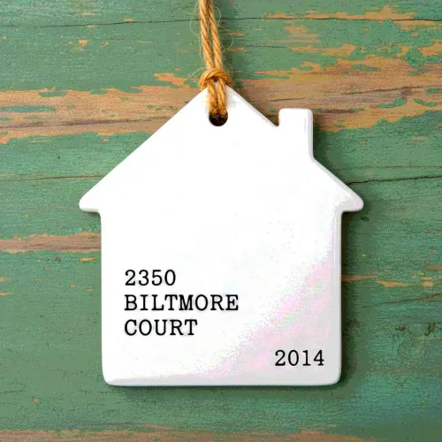 37 Extremely Practical Housewarming Gifts That Every New Homeowner Needs