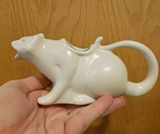 Puking Cat Gravy Boat