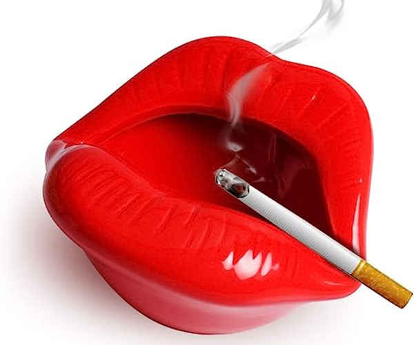 Red Lips Ashtray