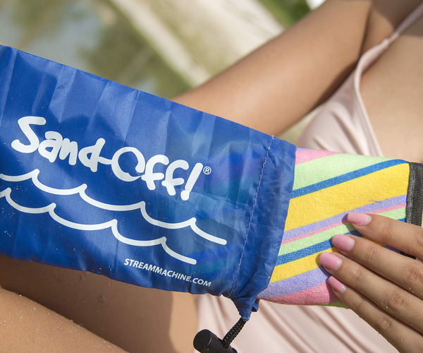 Sand-Off Sand Wipe-Off Mitt