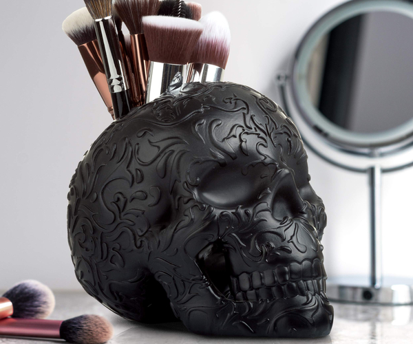 Skull Shaped Makeup Brush Holder