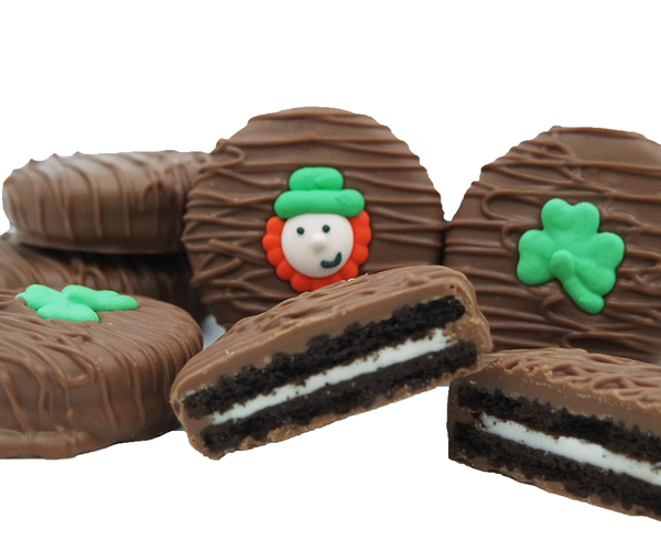 St. Patrick's Day Chocolate Covered Oreos