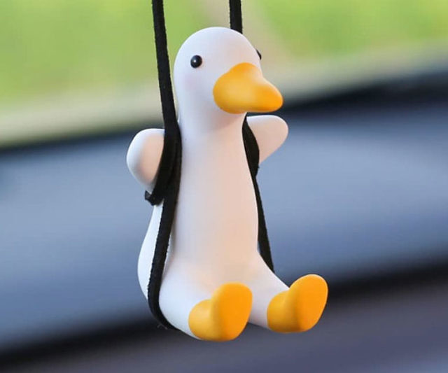 Swinging Duck Rearview Mirror Pendant