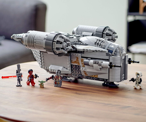 The Mandalorian Razor Crest Lego Set