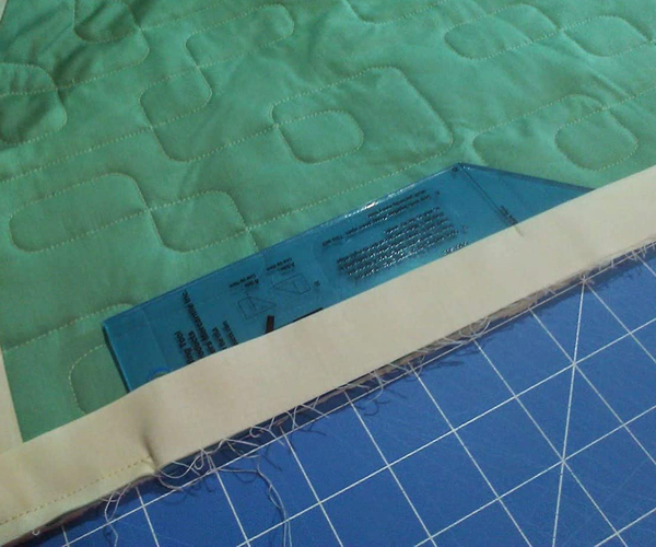 The Quilter's Binding Tool