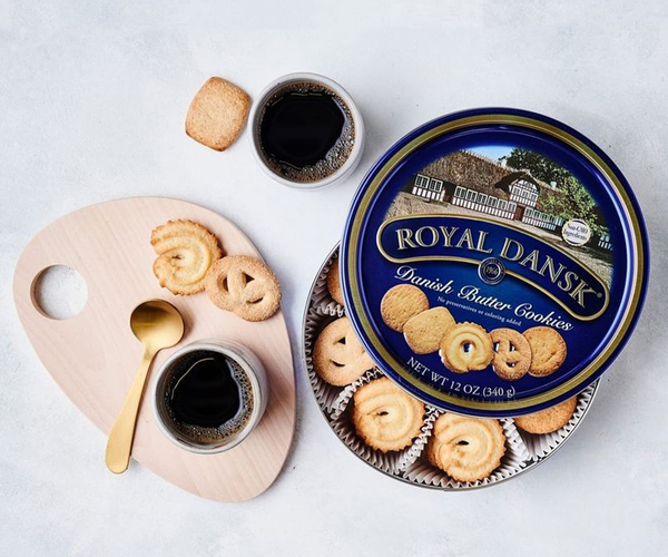 The Unofficial Sewing Supply Kit Tin