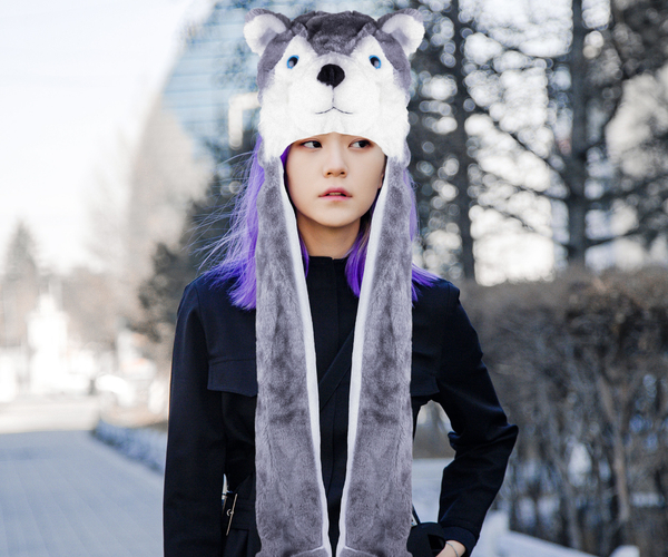 Timberwolf Hat with Mittens