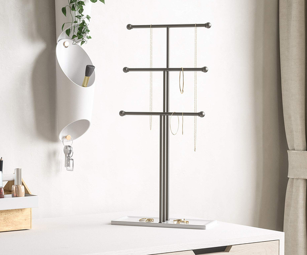 Umbra Jewelry Hanger