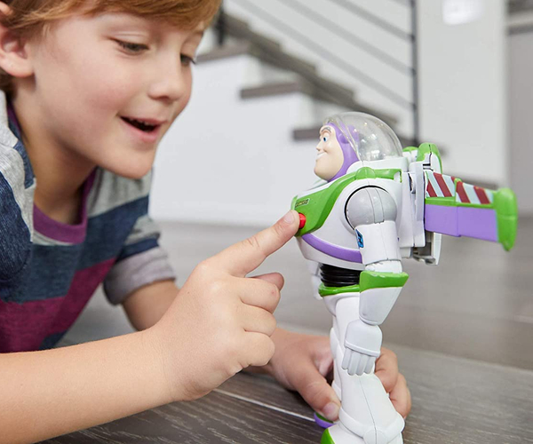 Walking Buzz Lightyear