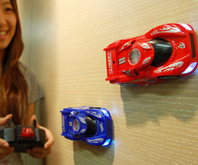 Wall Climbing Remote Control Cars